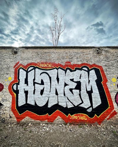 Chrome and Black and Red Stylewriting by Hanem. This Graffiti is located in Valencia, Spain and was created in 2022. This Graffiti can be described as Stylewriting and Street Bombing.