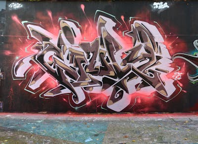 Brown and Coralle and Red Stylewriting by Chips and CDSK. This Graffiti is located in London, United Kingdom and was created in 2023. This Graffiti can be described as Stylewriting and Wall of Fame.