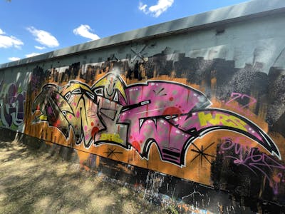 Colorful Stylewriting by Twis. This Graffiti is located in Germany and was created in 2022. This Graffiti can be described as Stylewriting and Wall of Fame.