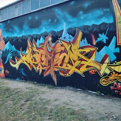 Orange and Light Blue and Black Stylewriting by KESOM.030 and KESOM. This Graffiti is located in Berlin, Germany and was created in 2023.