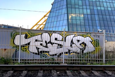 Chrome Stylewriting by Tesla. This Graffiti is located in Saint-Petersburg, Russian Federation and was created in 2018. This Graffiti can be described as Stylewriting, Line Bombing and Atmosphere.