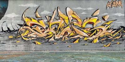 Beige and Grey and Black Stylewriting by Chips and CDSK. This Graffiti is located in London, United Kingdom and was created in 2023. This Graffiti can be described as Stylewriting and Wall of Fame.