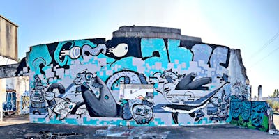 Grey and Cyan and Light Blue Stylewriting by Hülpman, urine, MOTS, OST and PÜTK. This Graffiti is located in Porto, Portugal and was created in 2023. This Graffiti can be described as Stylewriting, Characters, Streetart and Murals.