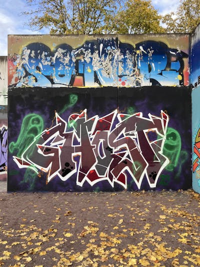 Colorful and Brown Stylewriting by Curt and Ghost. This Graffiti is located in Regensburg, Germany and was created in 2023. This Graffiti can be described as Stylewriting, Wall of Fame and Characters.