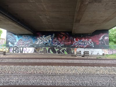 Colorful and Red and Blue Stylewriting by Abik, zoxes, kern, Dark, IVEL and Zeor. This Graffiti is located in Hamburg, Germany and was created in 2023. This Graffiti can be described as Stylewriting, Characters, Streetart and Murals.