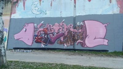 Colorful and Coralle Stylewriting by sik, fil and steon. This Graffiti is located in Lleida, Spain and was created in 2017. This Graffiti can be described as Stylewriting, Characters and Wall of Fame.