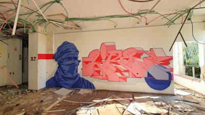 Coralle and Red and Blue Stylewriting by Zire. This Graffiti is located in Israel and was created in 2023. This Graffiti can be described as Stylewriting, Characters and Abandoned.