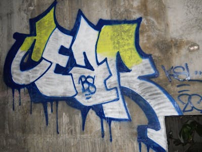 White and Blue and Yellow Stylewriting by CEAR.ONE. This Graffiti is located in San jose, Costa Rica and was created in 2023.
