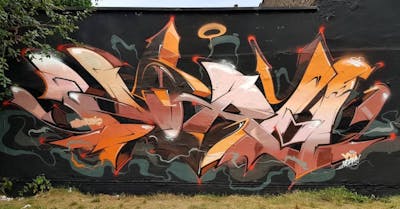 Brown and Orange Stylewriting by Norm. This Graffiti is located in mönchengladbach, Germany and was created in 2019. This Graffiti can be described as Stylewriting.