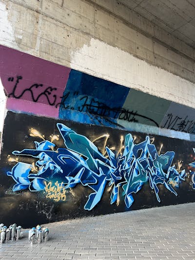 Light Blue and Blue and Beige Stylewriting by Sowet. This Graffiti is located in Italy and was created in 2023. This Graffiti can be described as Stylewriting and Wall of Fame.