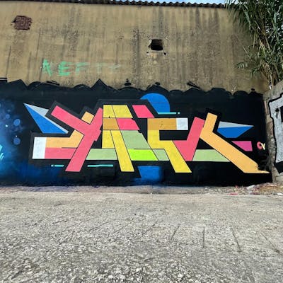 Colorful Stylewriting by haeck. This Graffiti is located in Valencia, Spain and was created in 2022.