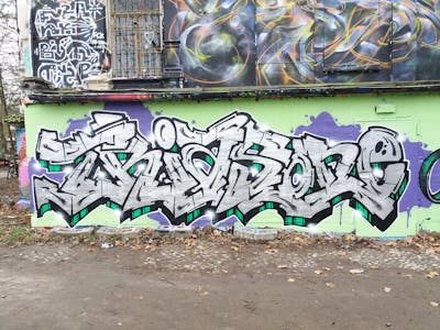 Chrome and Colorful Stylewriting by Trias. This Graffiti is located in Germany and was created in 2021. This Graffiti can be described as Stylewriting and Wall of Fame.