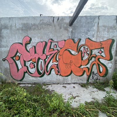 Coralle and Orange Stylewriting by ks, pws and dyeget. This Graffiti is located in Jakarta, Indonesia and was created in 2022.