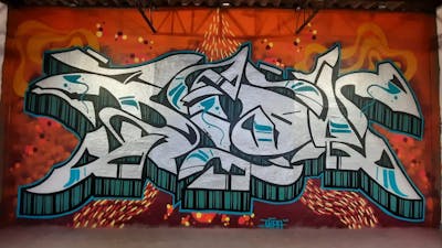 Chrome Stylewriting by Dipa. This Graffiti is located in Berlin, Germany and was created in 2022.