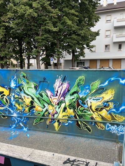 Light Green and Yellow and Colorful Stylewriting by Sowet. This Graffiti is located in Milan, Italy and was created in 2023.