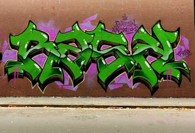 Light Green and Violet Stylewriting by Rask_zwo. This Graffiti is located in bochum, Germany and was created in 2022.