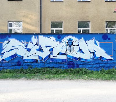 Light Blue and Blue and White Stylewriting by Sirom. This Graffiti is located in Jena, Germany and was created in 2022. This Graffiti can be described as Stylewriting and Characters.