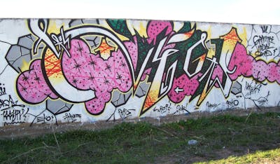 Colorful Stylewriting by Las vegas. This Graffiti is located in Lisboa, Portugal and was created in 2006. This Graffiti can be described as Stylewriting and Wall of Fame.