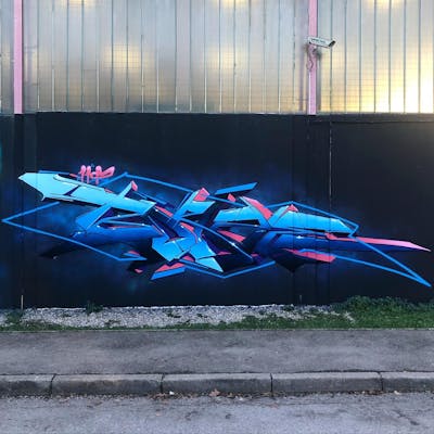 Light Blue and Blue and Coralle Stylewriting by Boriz and 1107klan. This Graffiti is located in Ljubljana, Slovenia and was created in 2023.