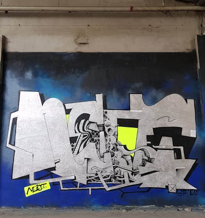 Yellow and Chrome Abandoned by Neist. This Graffiti is located in Toulous, France and was created in 2018. This Graffiti can be described as Abandoned and Stylewriting.