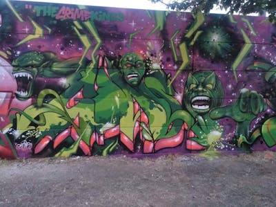 Coralle and Green Stylewriting by Gonso13 and TCK. This Graffiti is located in madrid, Spain and was created in 2021. This Graffiti can be described as Stylewriting and Characters.